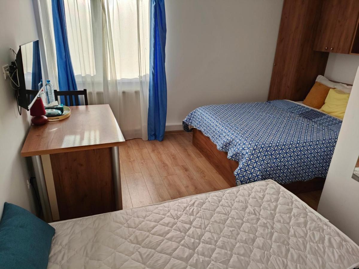 Ivavev Is Us Bythesea Constanţa Extérieur photo